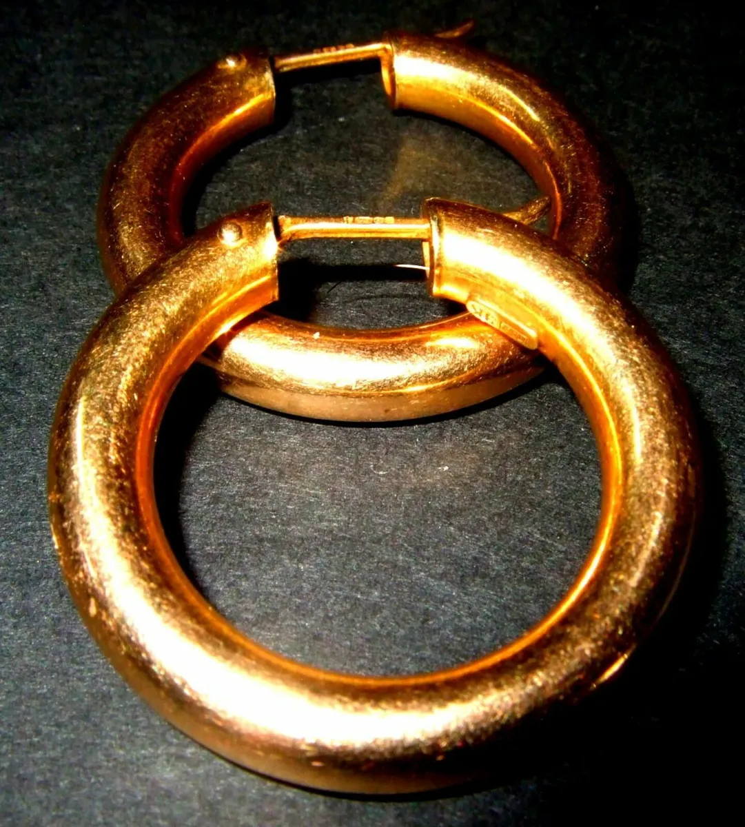 Vintage Hallmarked 9ct Gold Hoops - Image 4