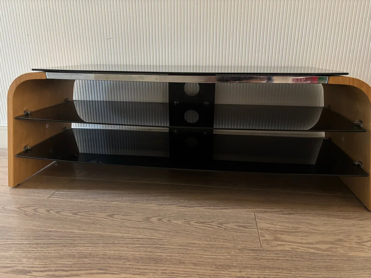 Television Stand - Image 3