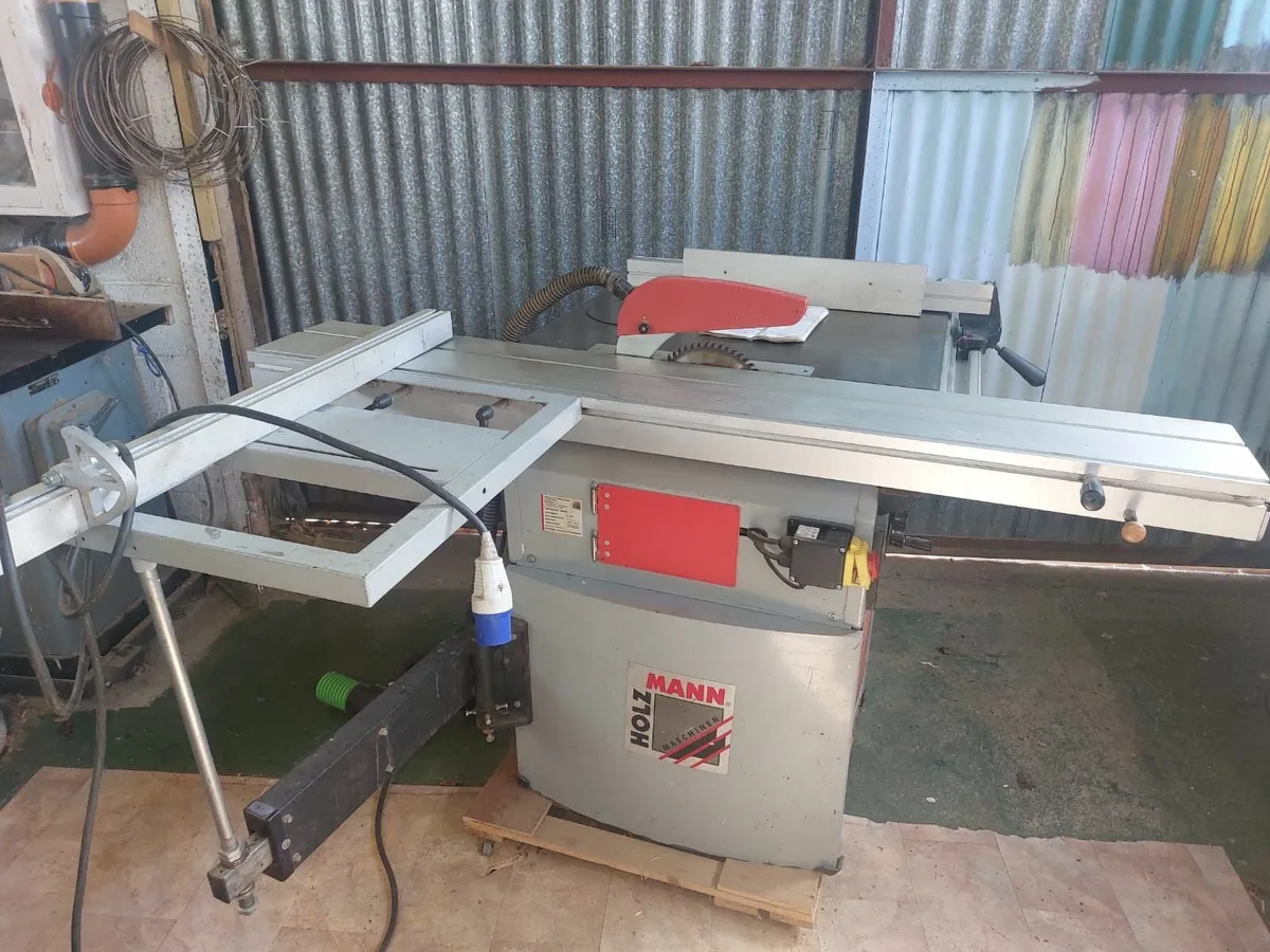 Sliding Table Saw - Image 2