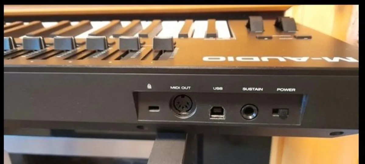 M-Audio Oxygen Pro 61 - Image 3