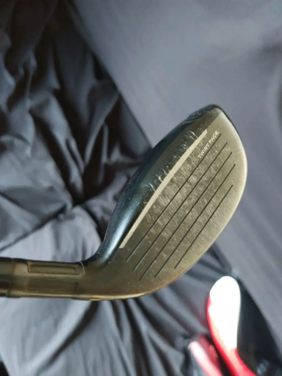 Taylormade stealth 4 hybrid - Image 2
