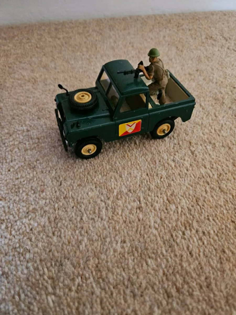 Britain's Landrover - Image 1