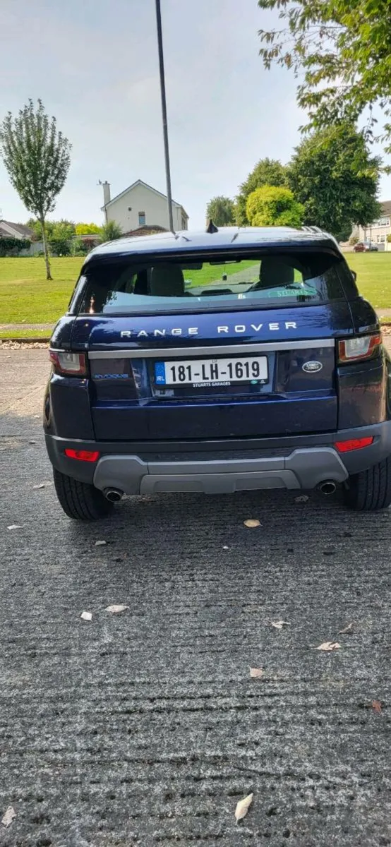 Car - Image 2