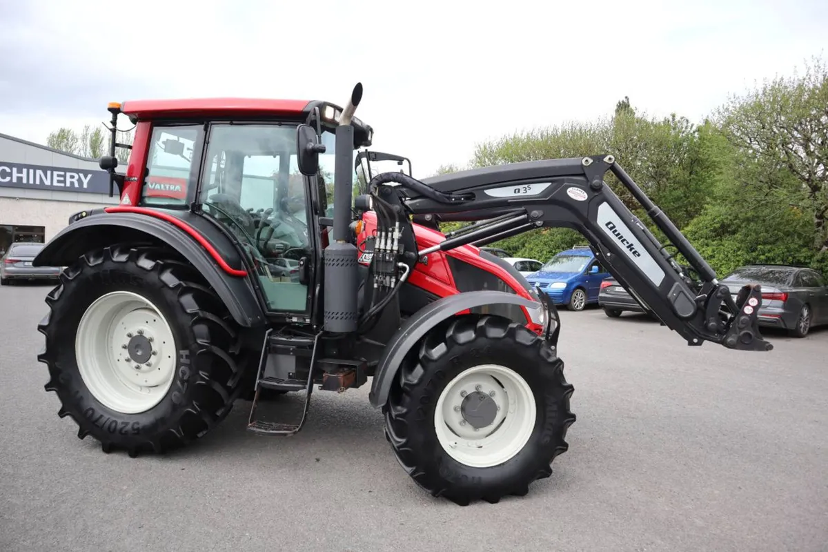 Valtra N103 c/w Quicke G3s Loader - Image 3