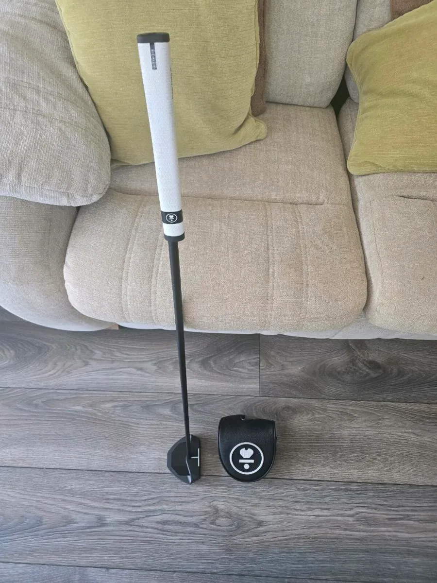 Golf - Image 4