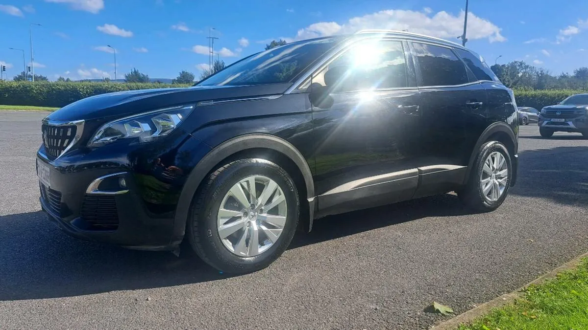 Peugeot 3008 commercial van - Image 2