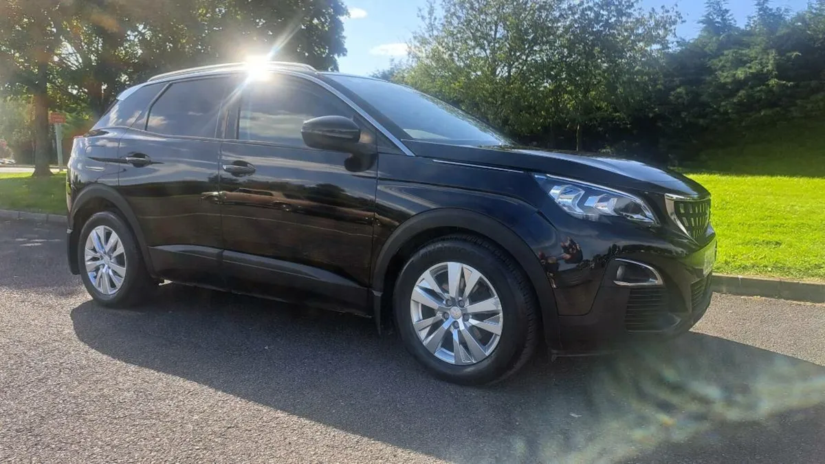 Peugeot 3008 commercial van - Image 3