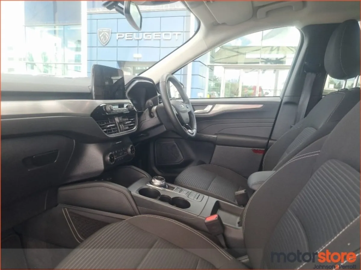 Ford Kuga 2.5 Duratec 225PS Phev Titanium Auto - Image 3