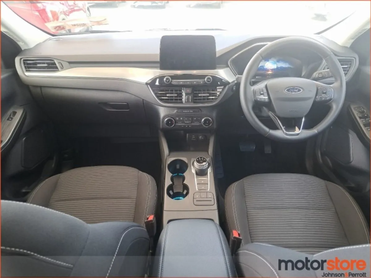 Ford Kuga 2.5 Duratec 225PS Phev Titanium Auto - Image 4