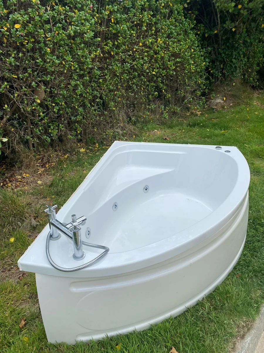 Bath - Image 2