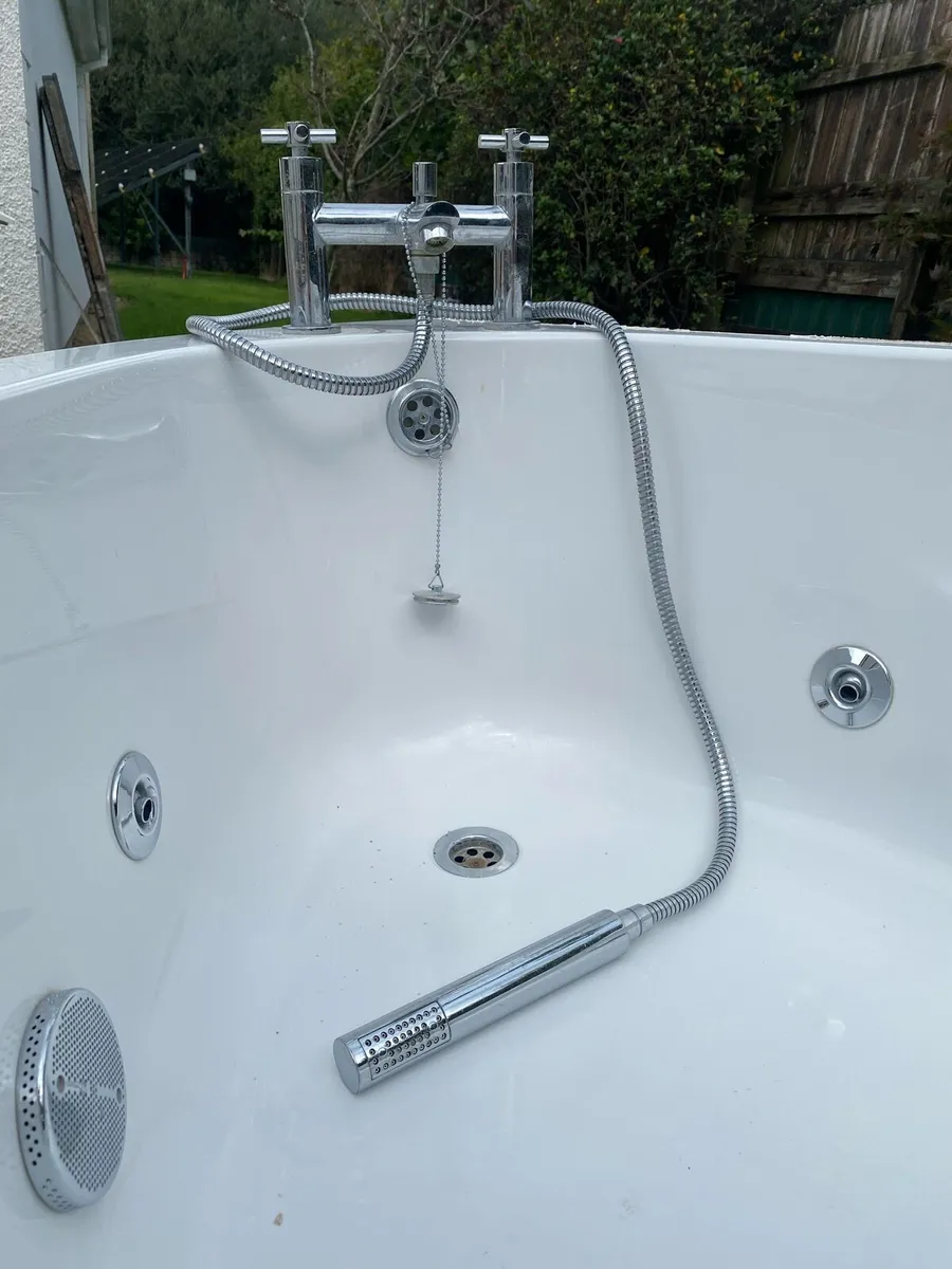 Bath - Image 3