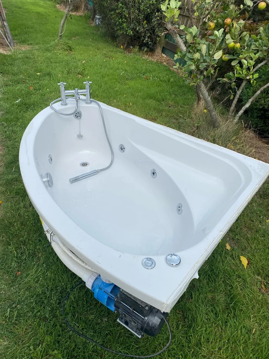 Bath - Image 4