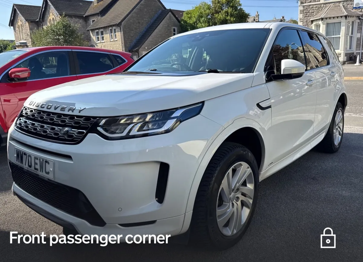 Land Rover Discovery Sport 2020 UK - Image 2