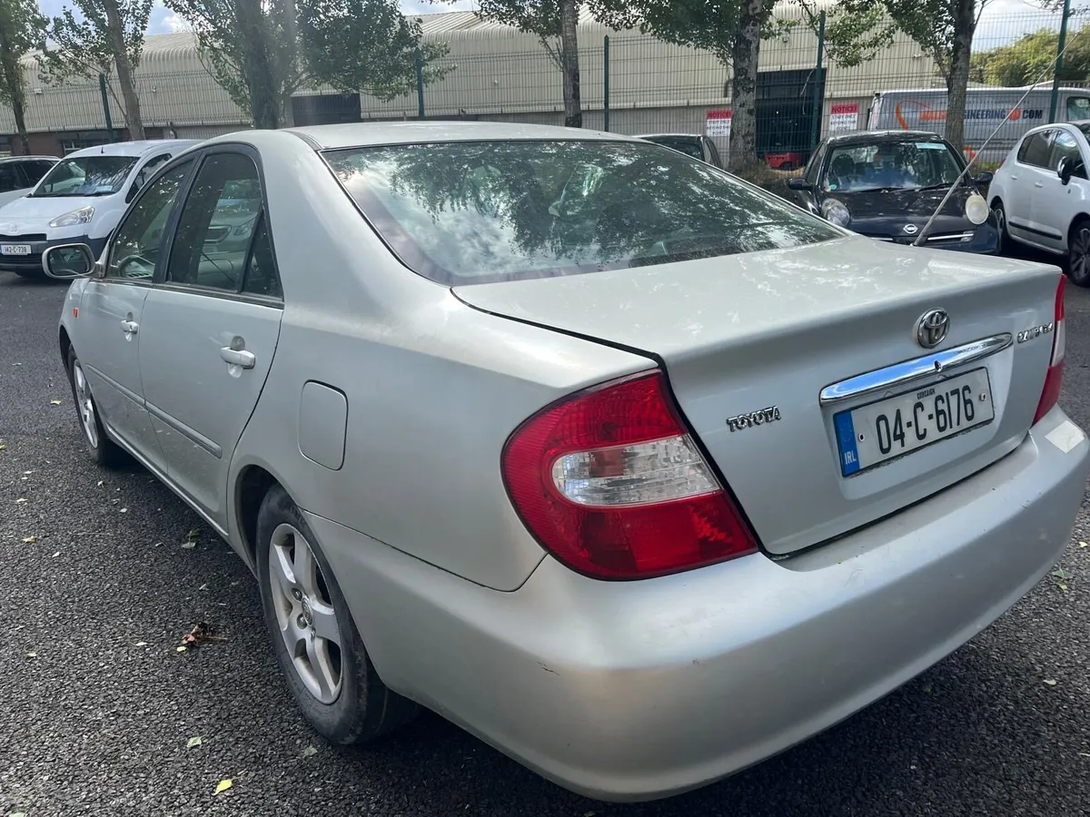 Toyota Camry - Image 3