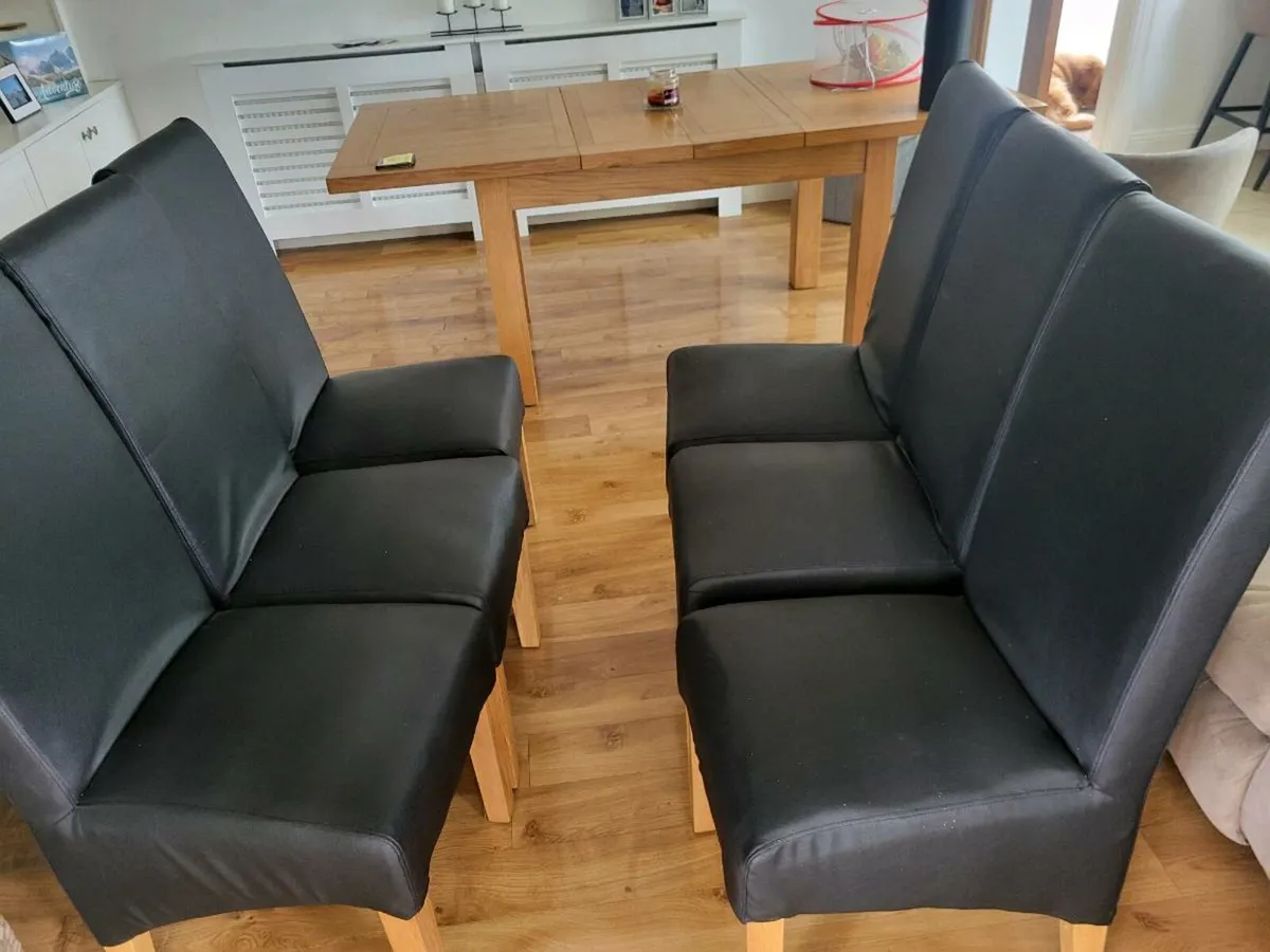 Dining room chairs - Image 4