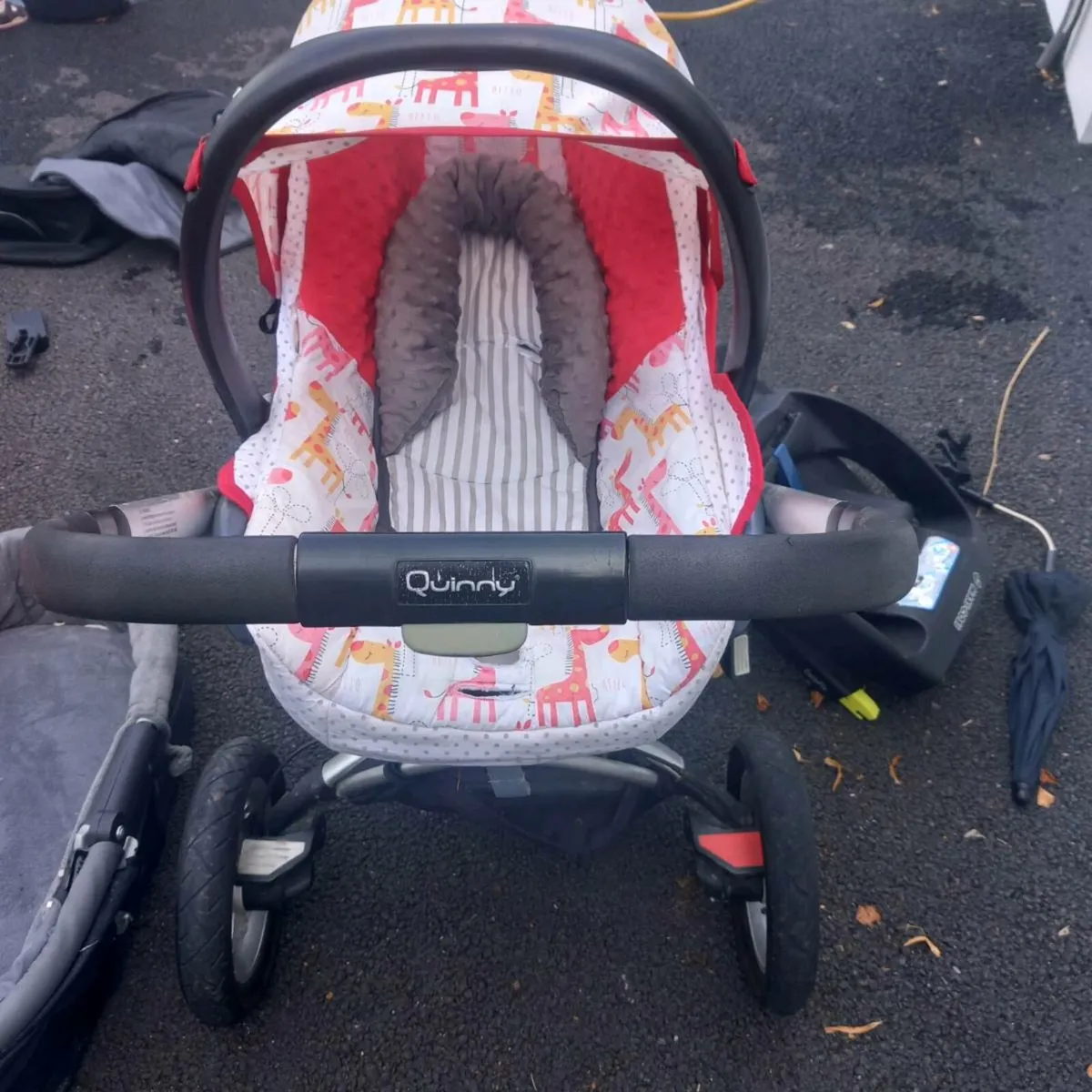 Quinny travel set - Image 4