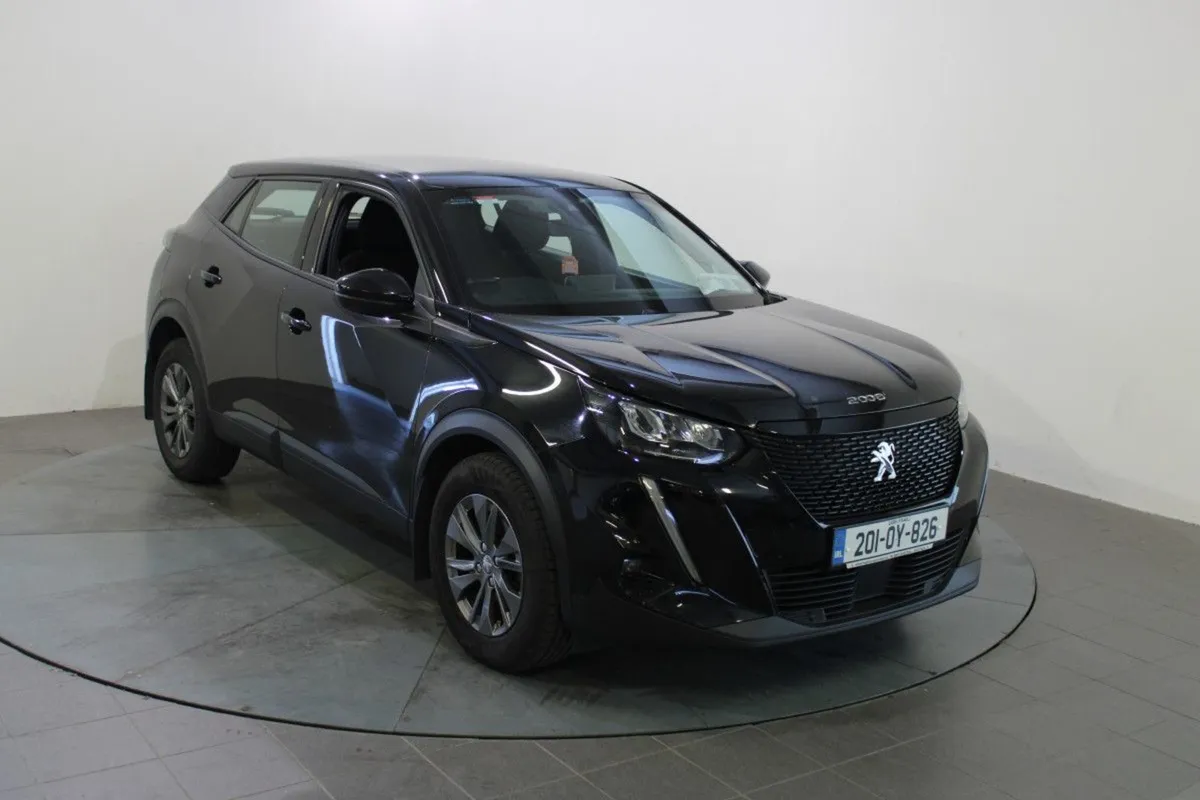 Peugeot 2008 Active 1.5 Blue HDI - Image 1
