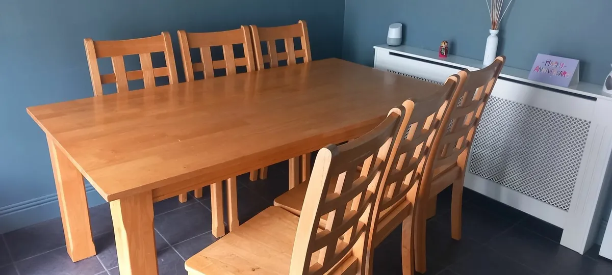 Kitchen table & Chairs - Image 3