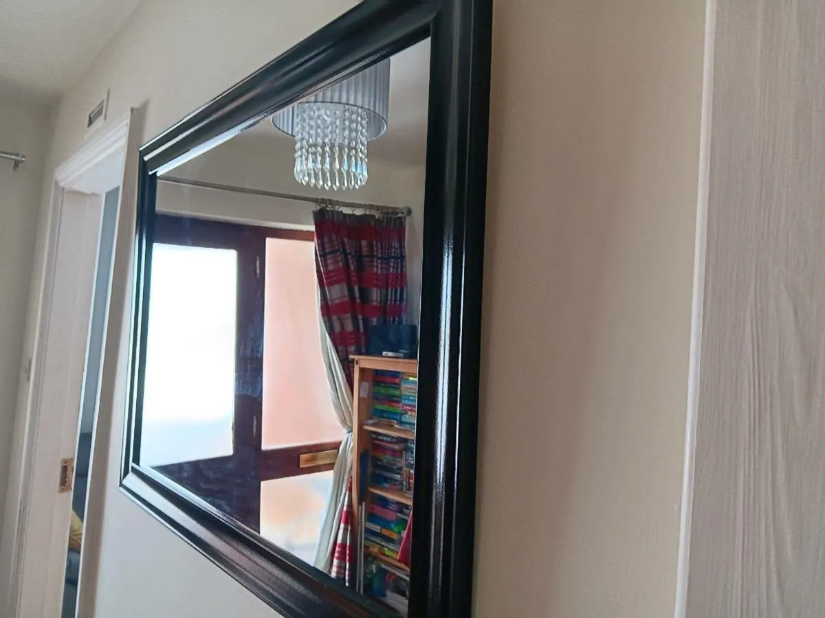 Mirror - Image 1