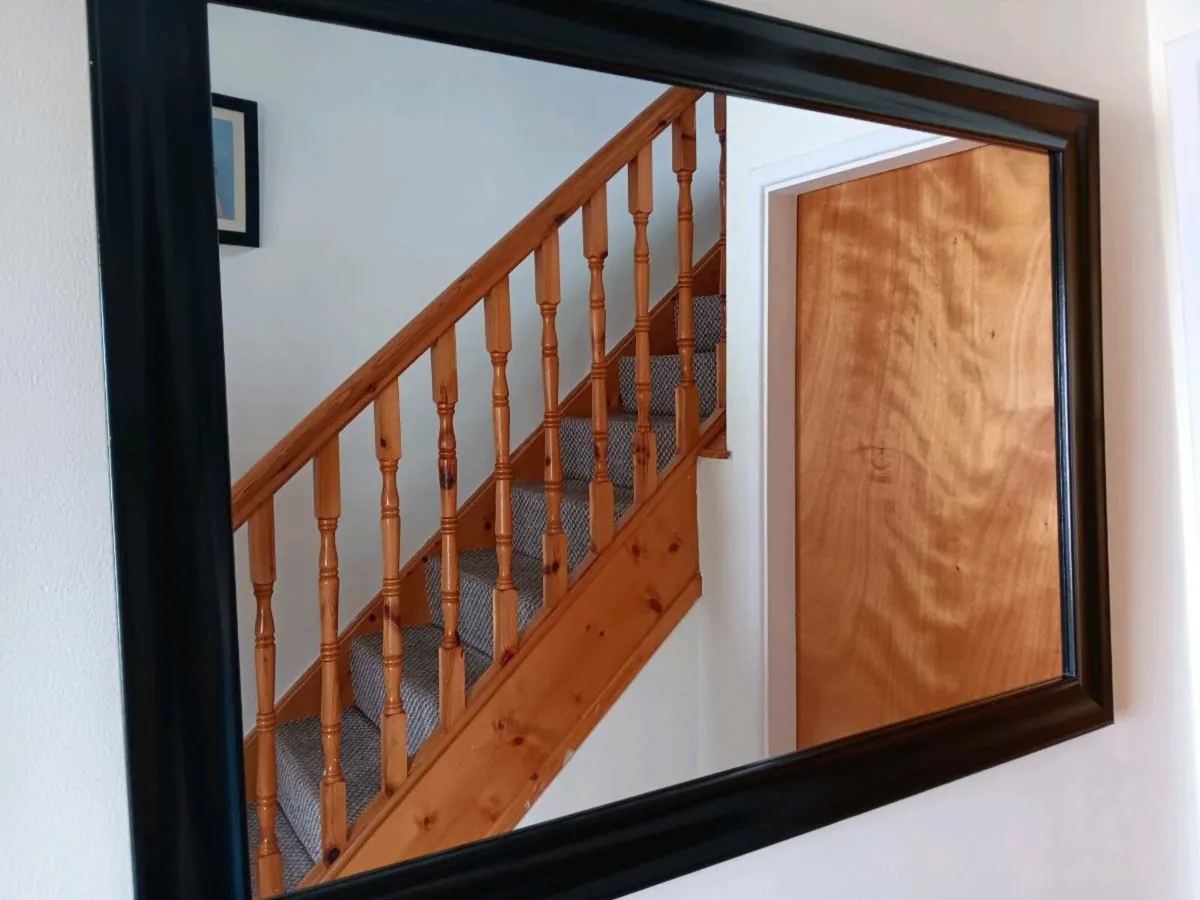 Mirror - Image 2