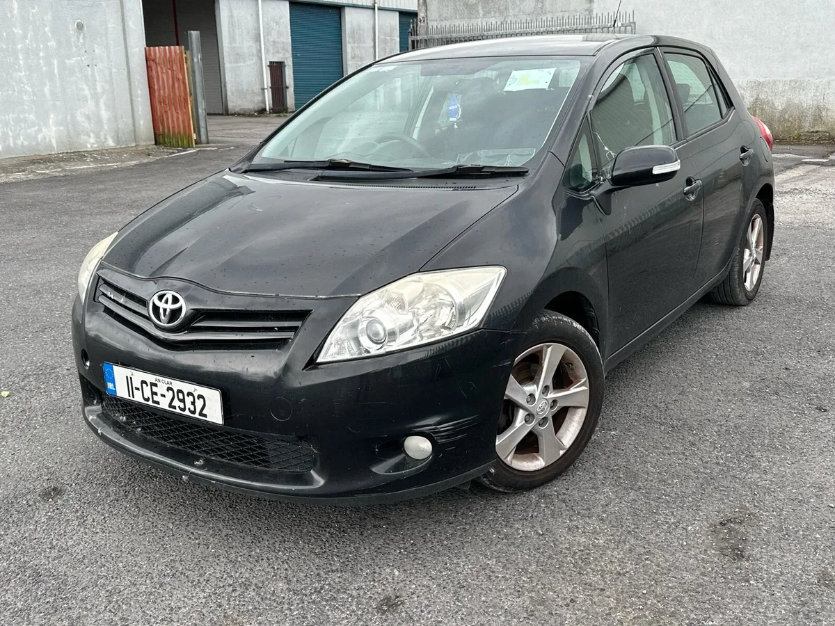 2011 Toyota Auris 1.4vvti DRIVE HOME - Image 2