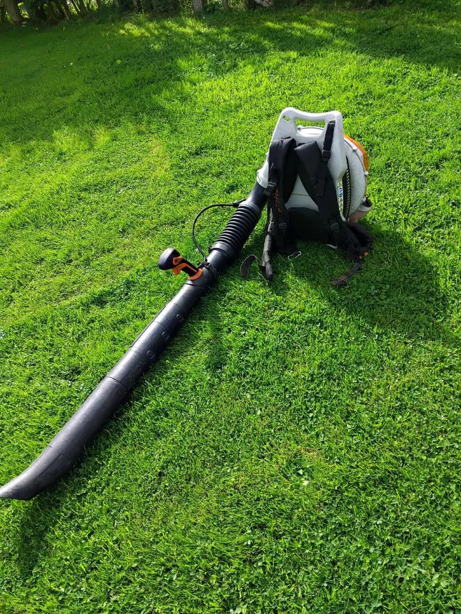 LEAF BLOWER - Image 2