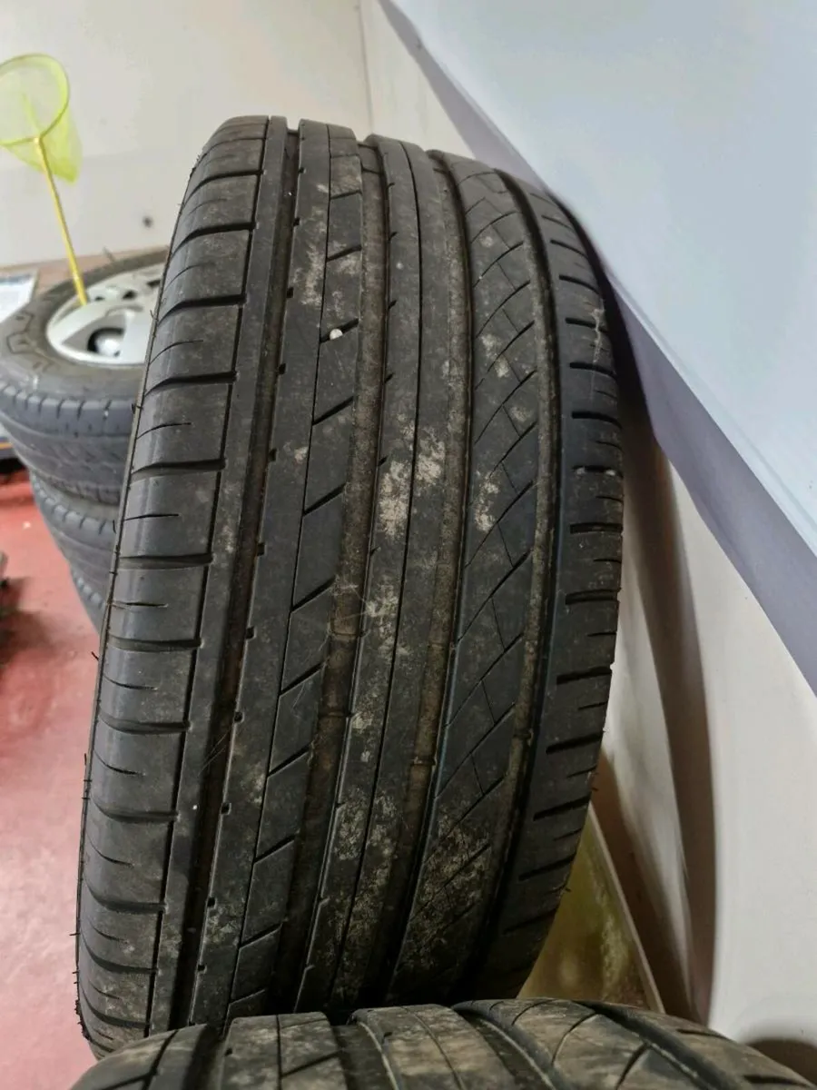 Bmw f10 alloys  wheels - Image 4