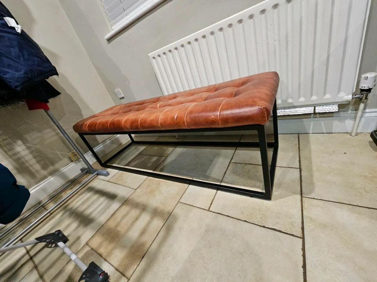 Tan - Black Base - 140cm - Image 1