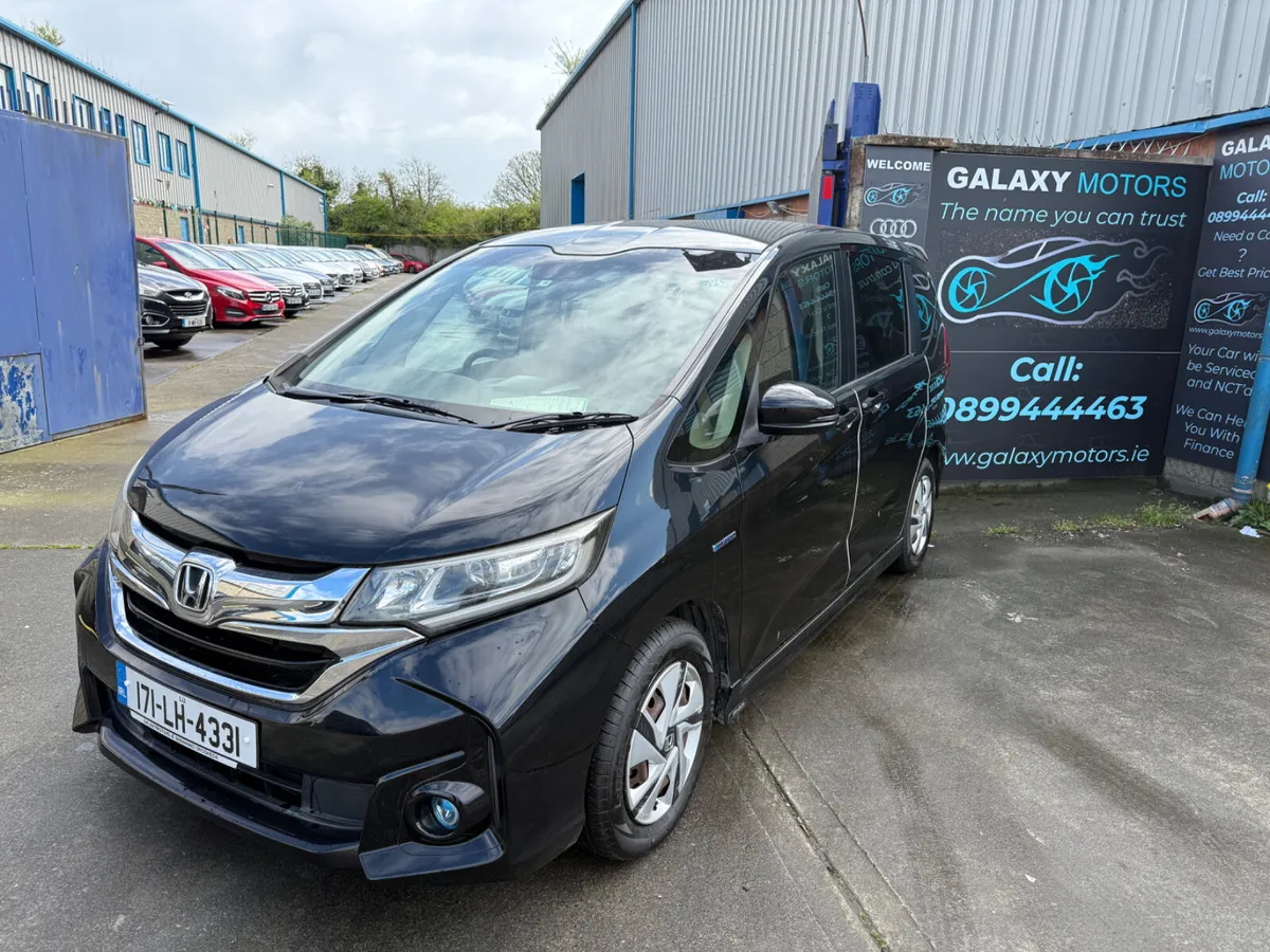2017 Honda Freed HYBRID 7 Seats Auto Nct 1/27 - Image 1