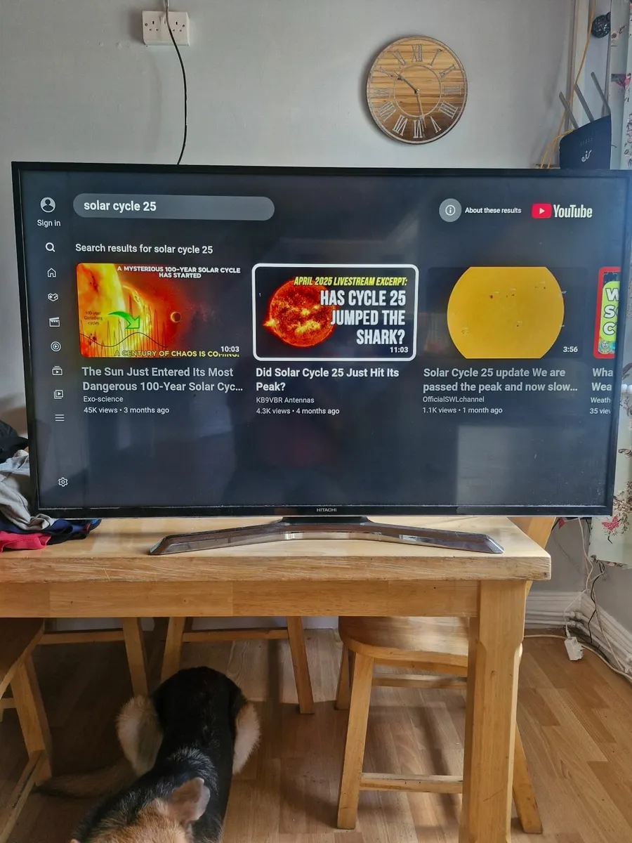 Hitachi 50in Smart tv - Image 3