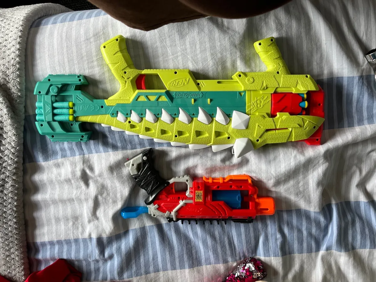 Nerf Gun - Image 1
