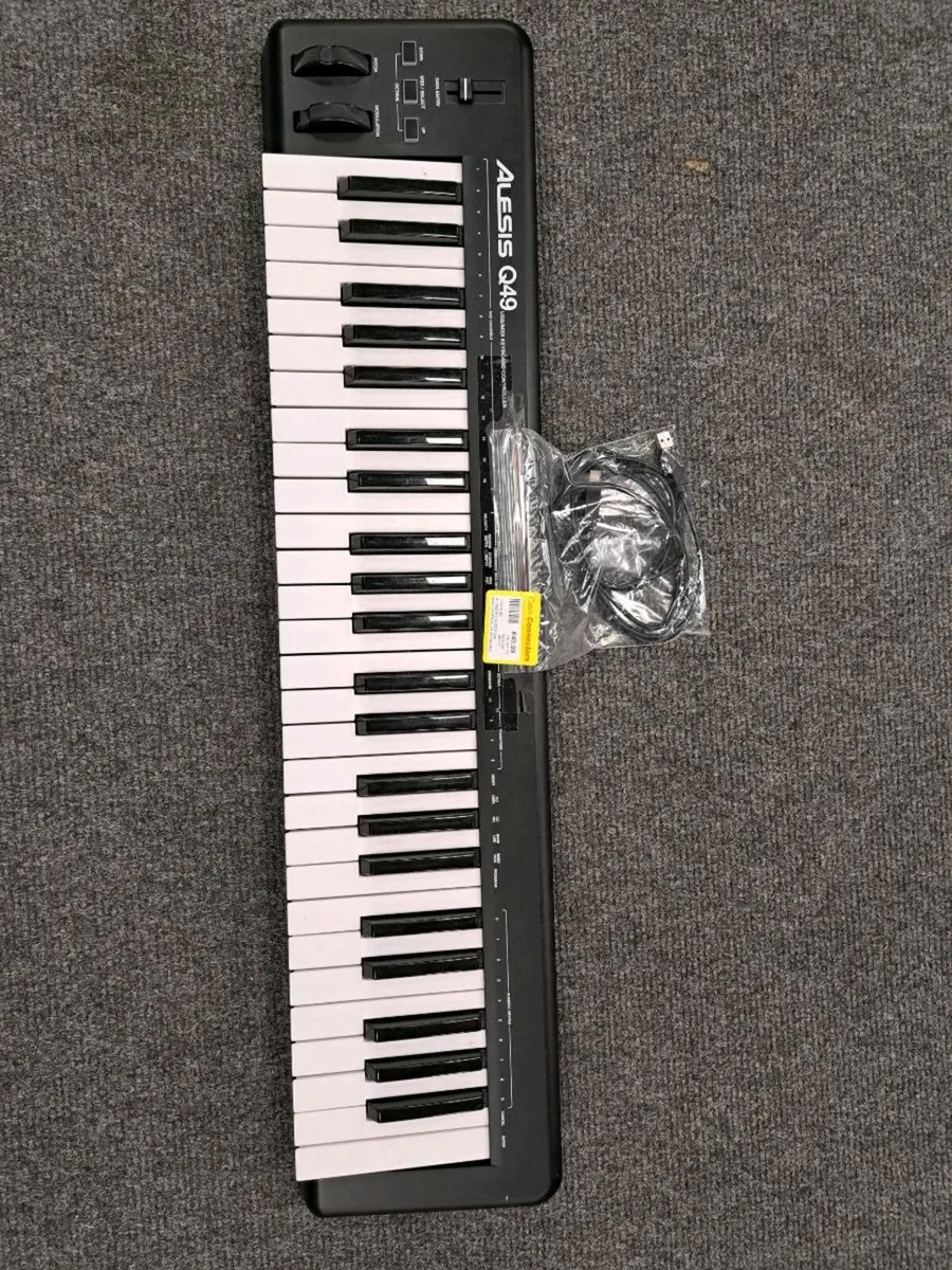 Alesis Q49 USB/Midi Keyboard - Image 1