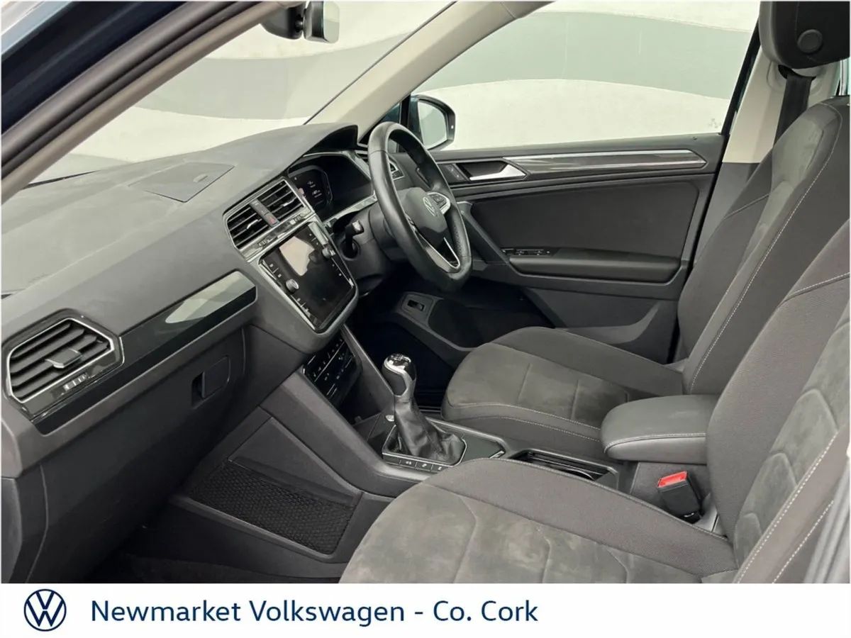 Volkswagen Tiguan Elegance 2.0tdi 150BHP 6 Speed - Image 4