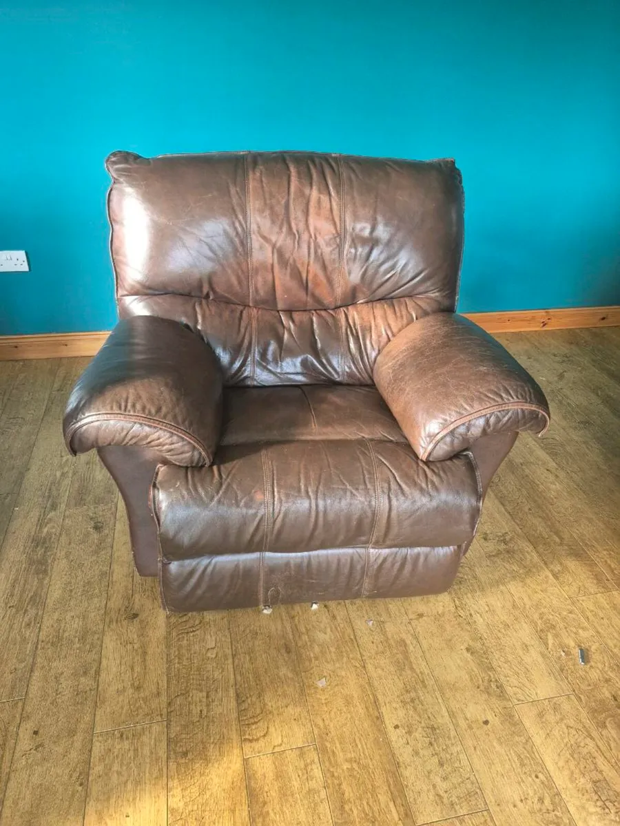 3 piece suite - Image 3