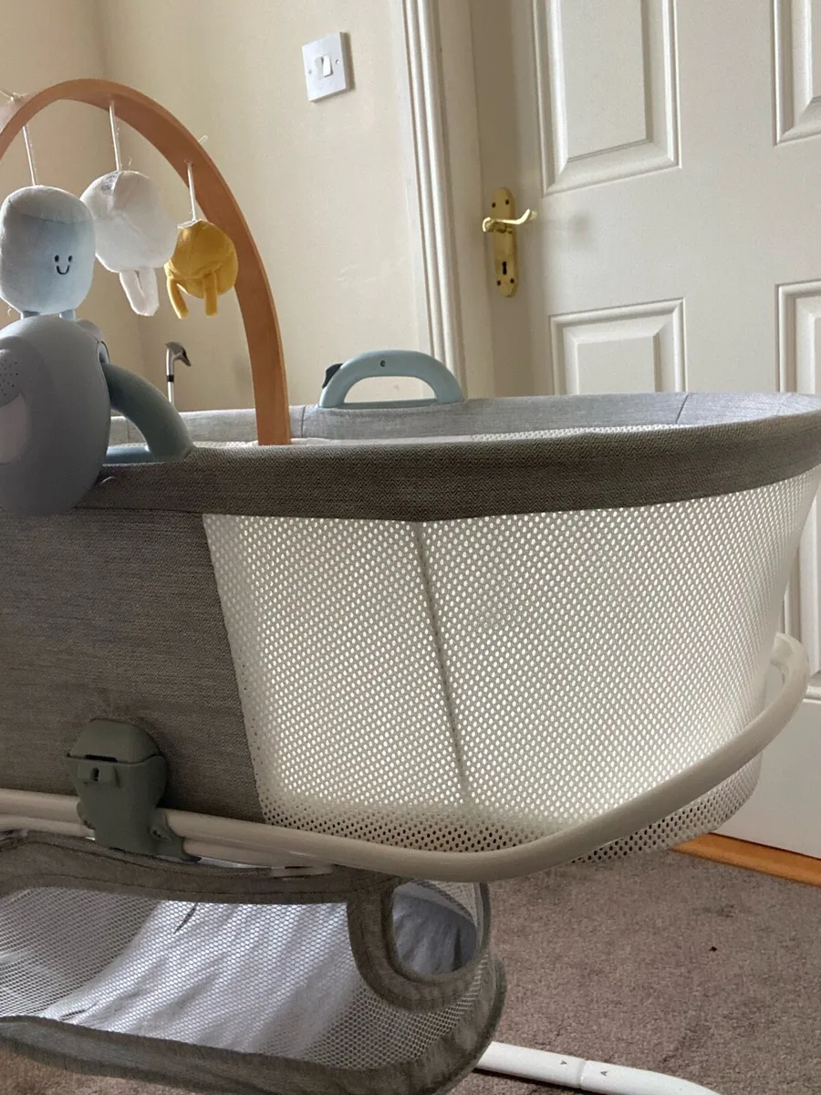 Purflo PurAir Breathable Crib - Image 2