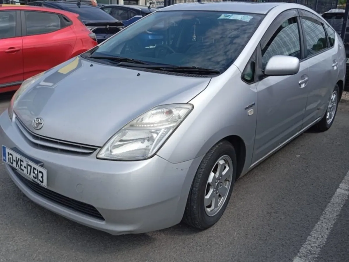 Toyota Prius 1.5 Vvt-i Hybrid ( 170 R/tax) - Image 2