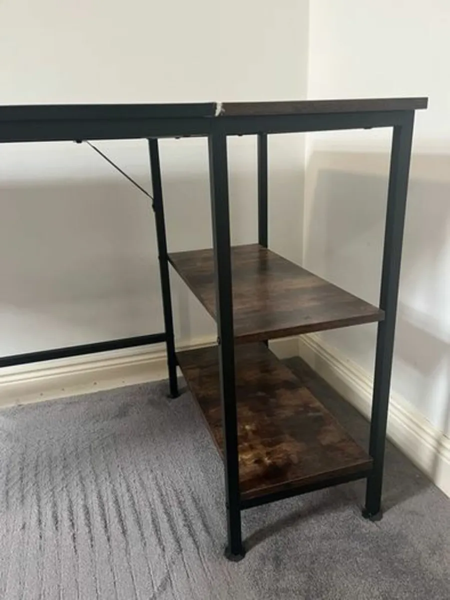 Office desk - Image 3
