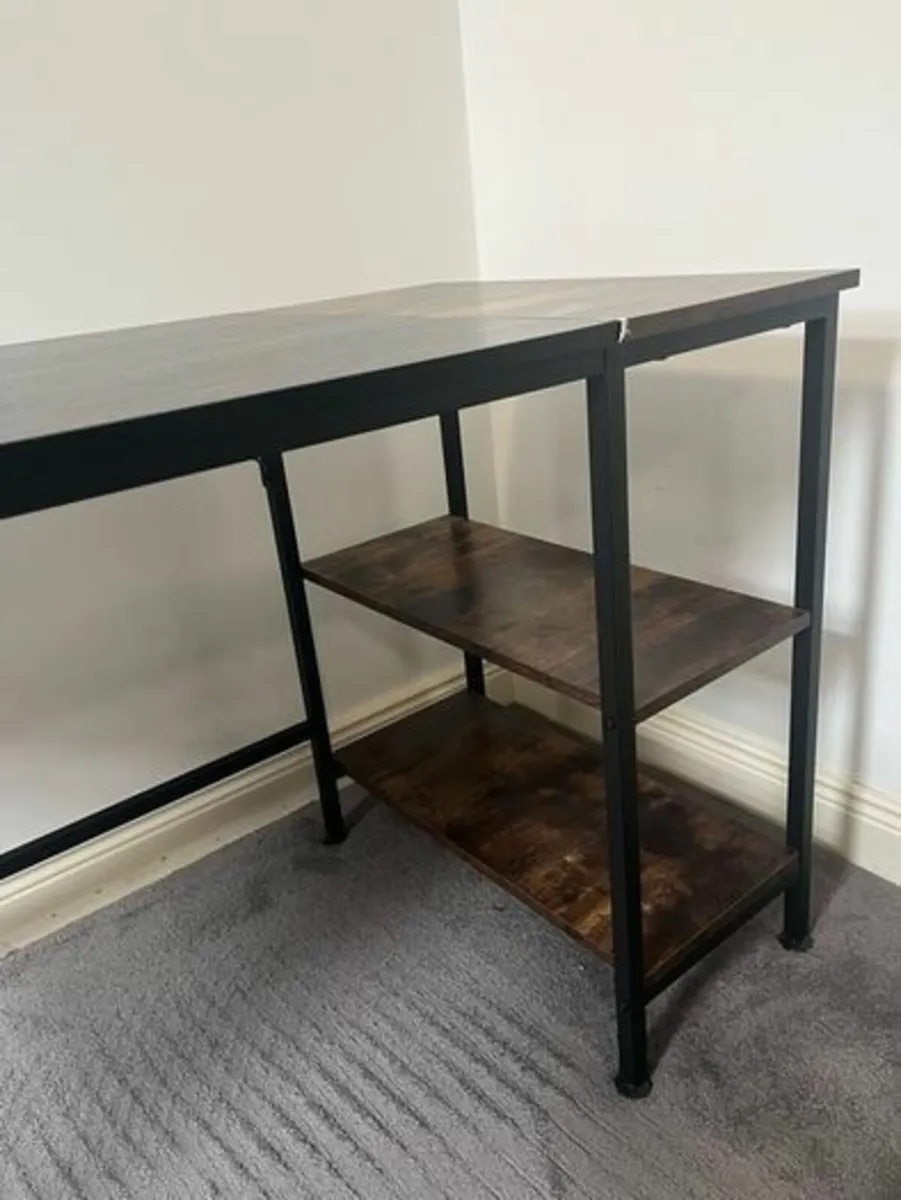 Office desk - Image 4