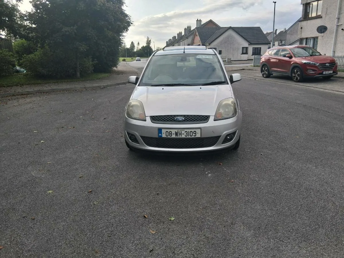 2008 ford fiesta sun roof edition - Image 1