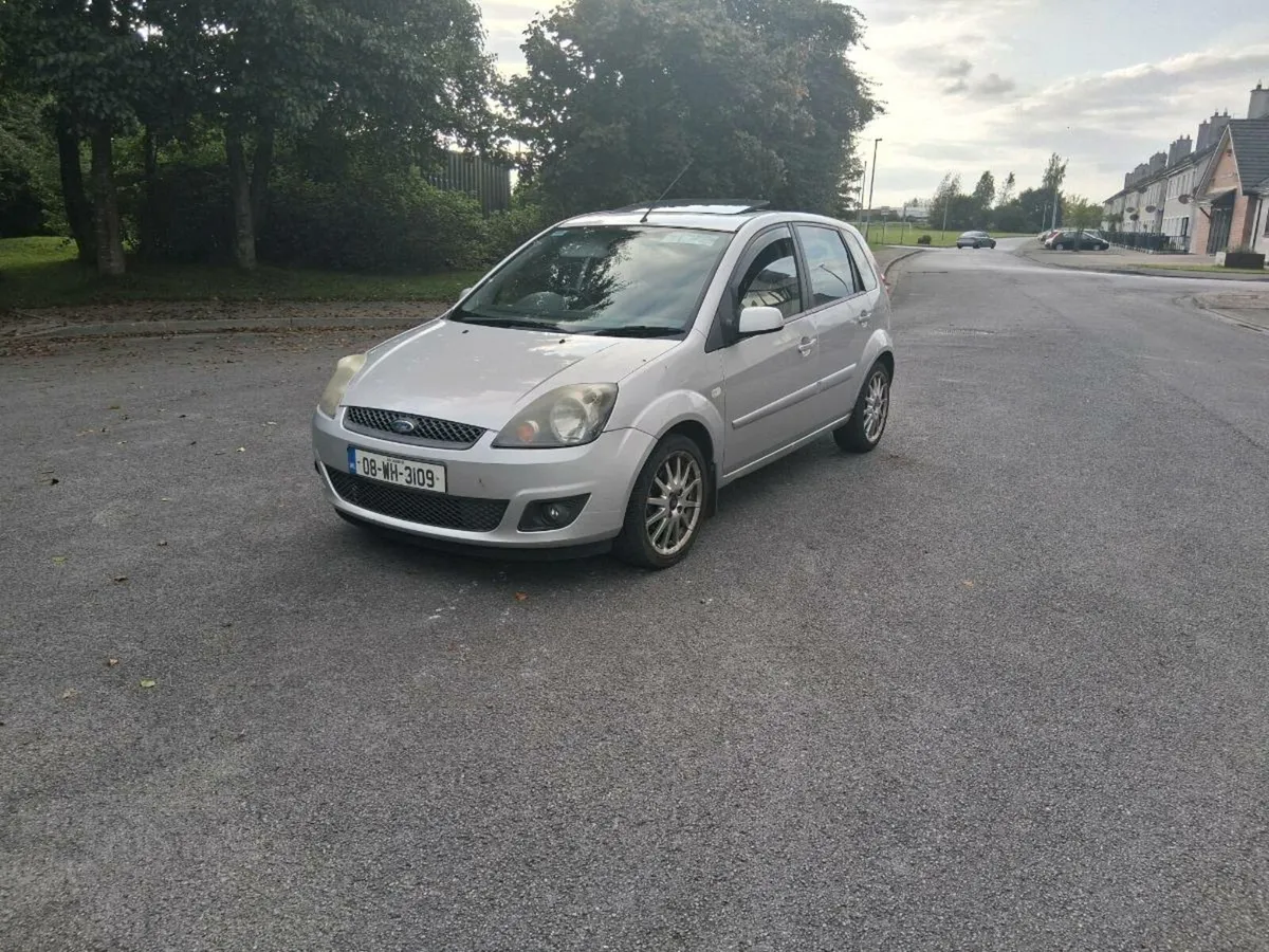 2008 ford fiesta sun roof edition - Image 3