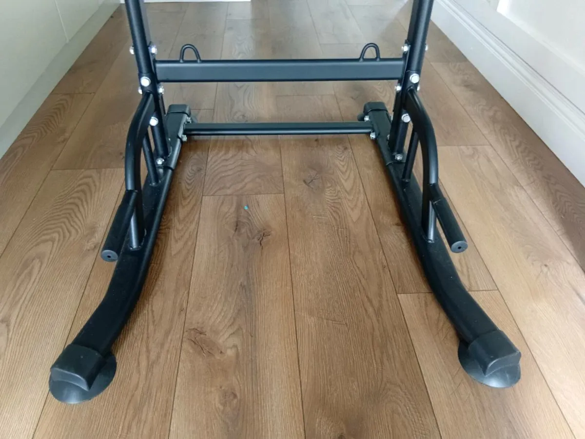 Pull Up Bar Station - Image 4