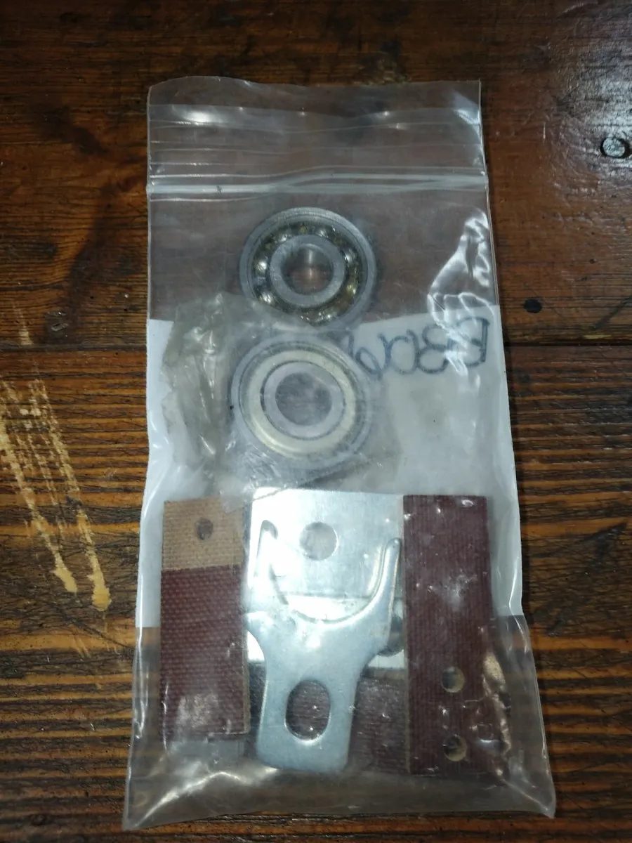 Service kit for the Butcher boy meat bandsaw - Image 4