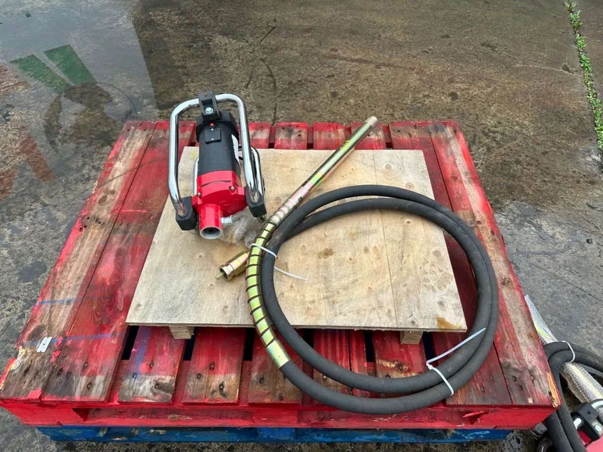 SKLP CONCRETE VIBRATOR ... POKER ...240W - Image 2