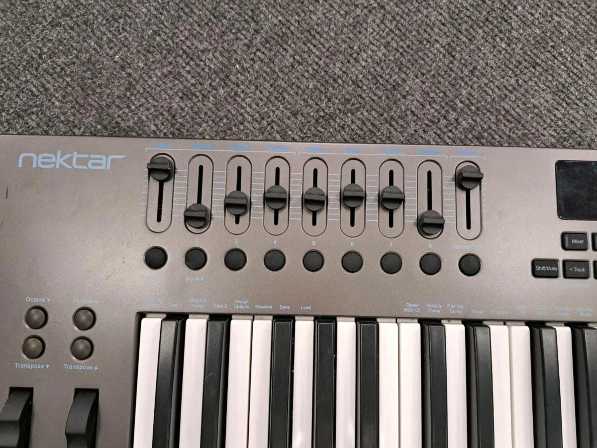 Nektar Impact LX49 Keyboard - Image 2
