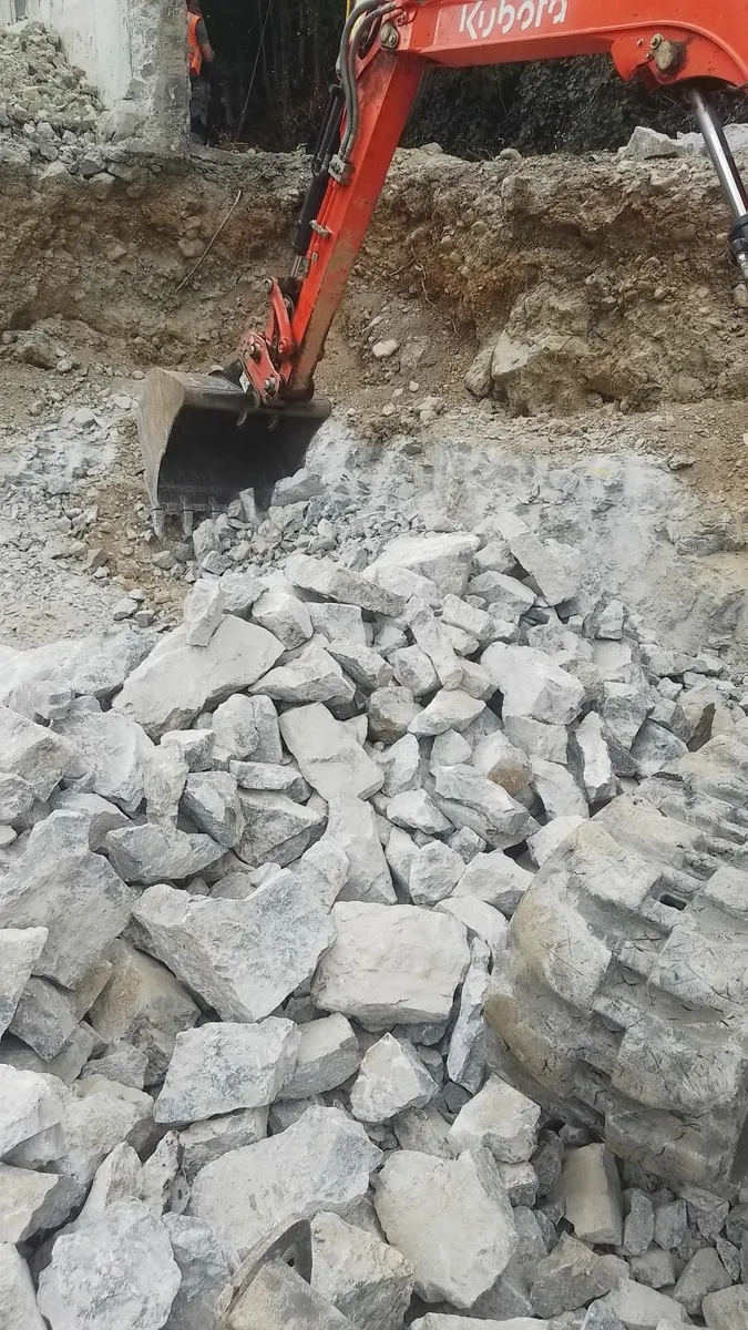 Building stone - Image 1