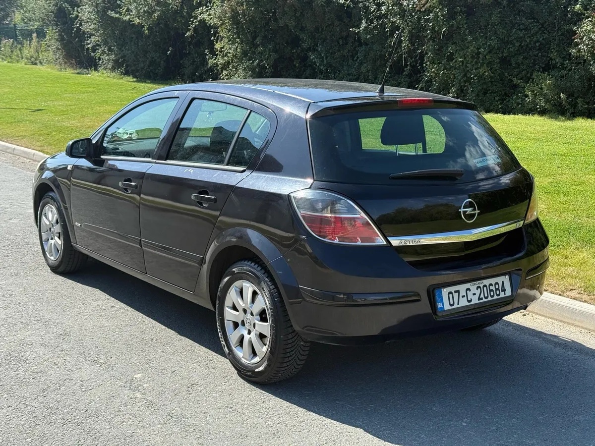 Opel Astra Automatic 99k miles NEW NCT 09/26 - Image 3