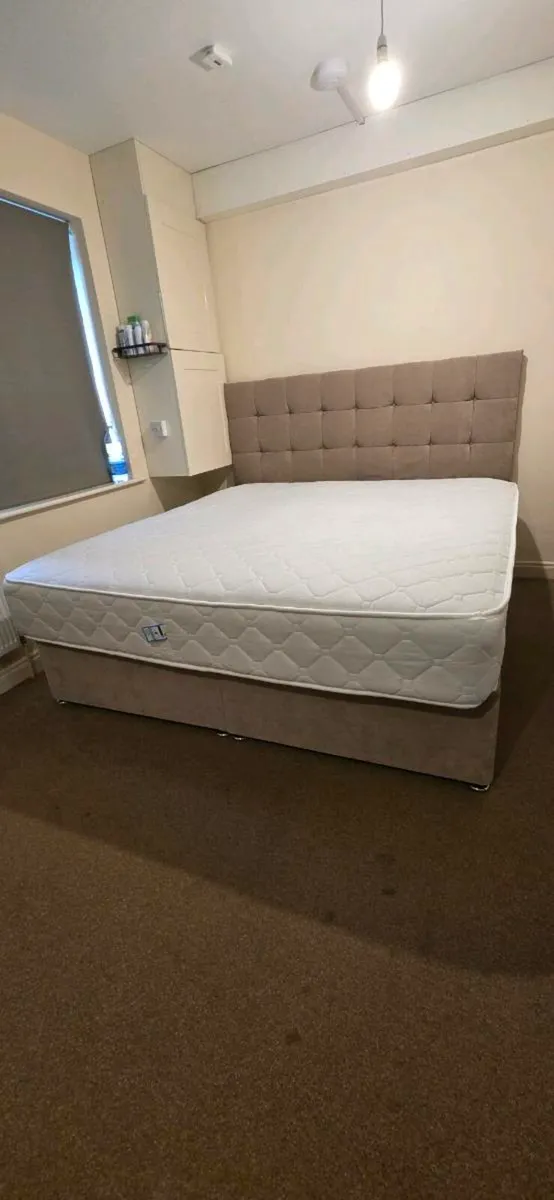 Supreme king bed and mattress