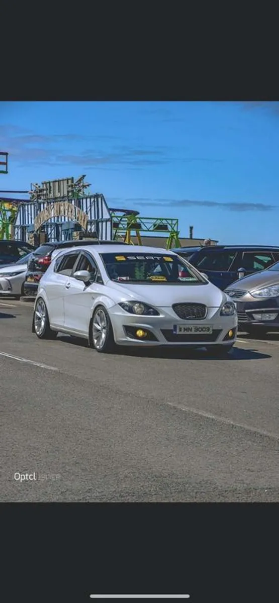 2011 Seat Leon - Image 1
