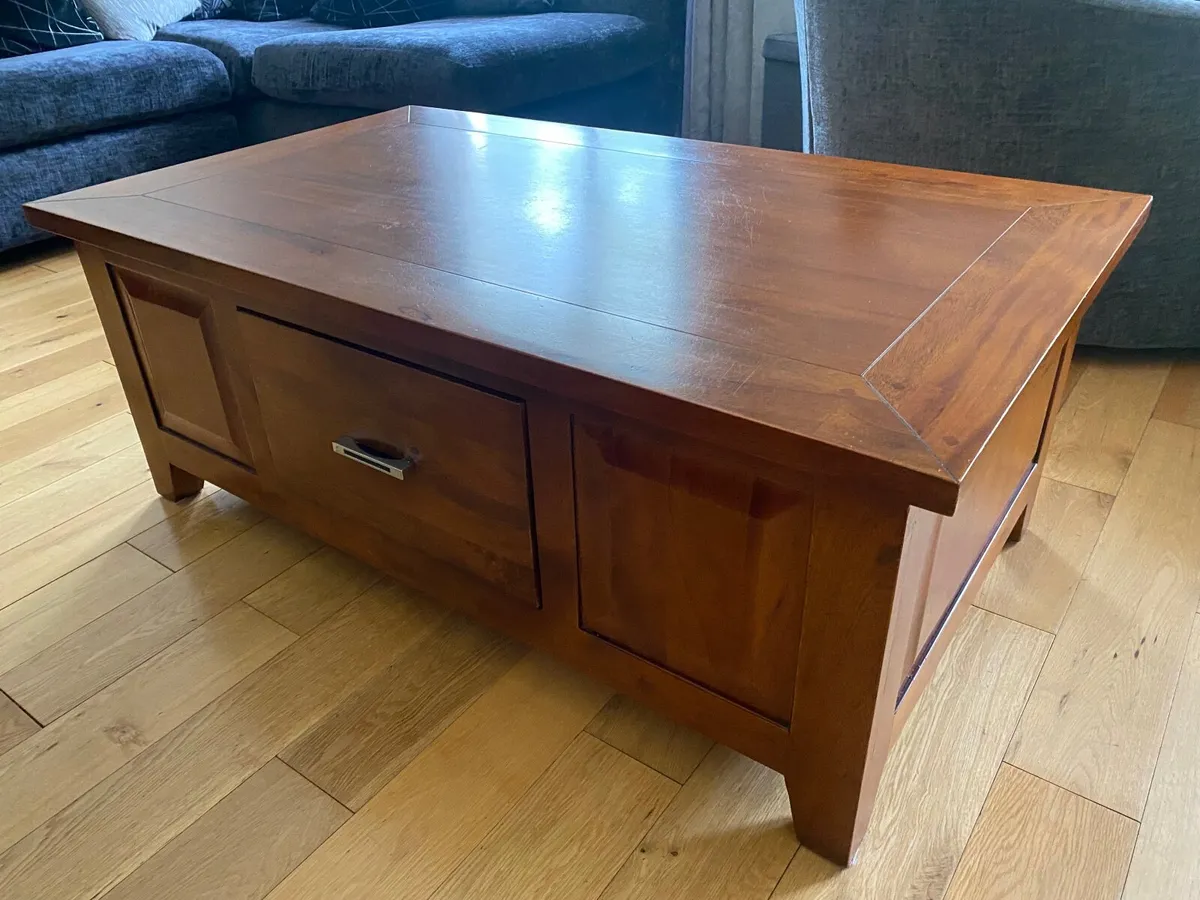 Living room furniture - Image 1