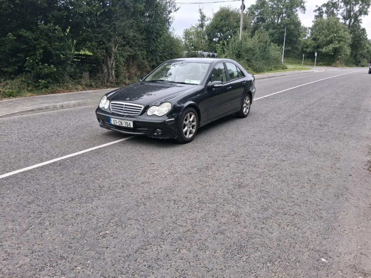 2007 Mercedes c200 - Image 2